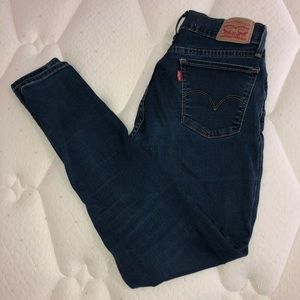 Levi’s skinny jeans